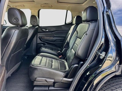2023 GMC Acadia Denali