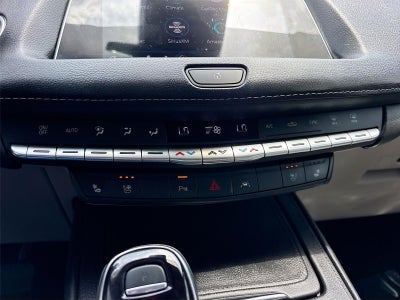 2023 Cadillac XT4 FWD Premium Luxury