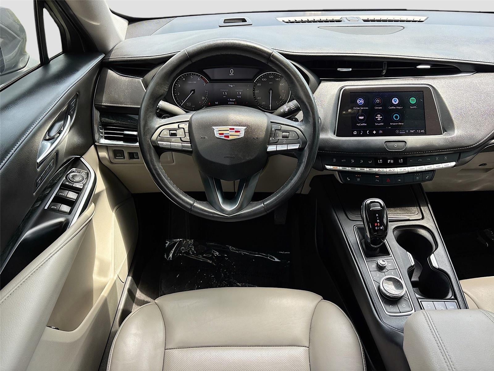 2023 Cadillac XT4 FWD Premium Luxury