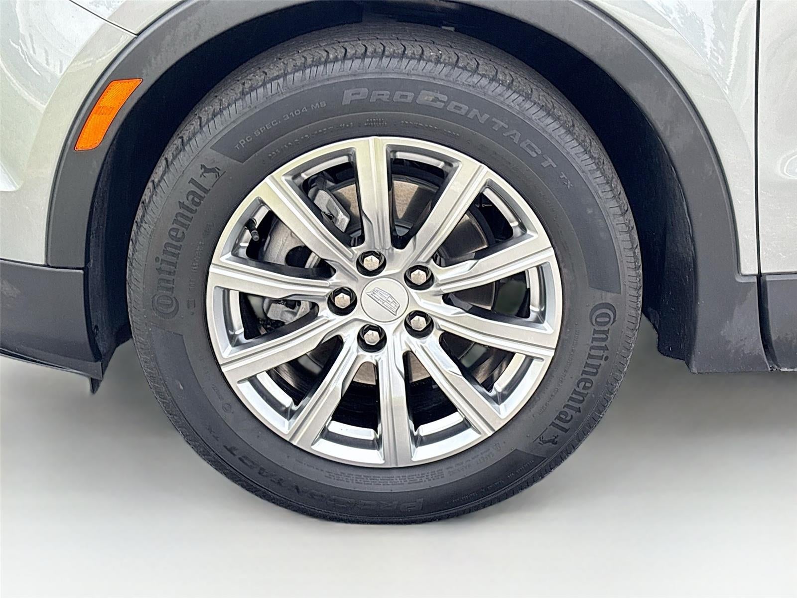 2023 Cadillac XT4 FWD Premium Luxury
