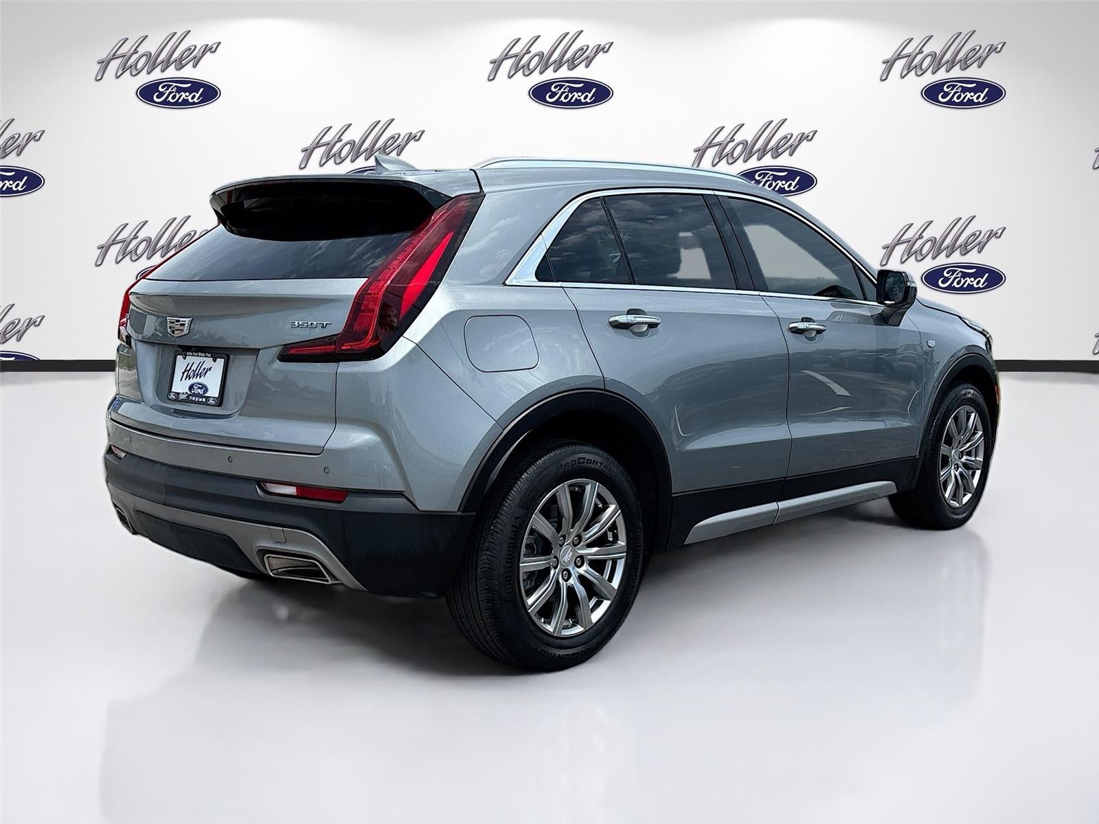 2023 Cadillac XT4 FWD Premium Luxury