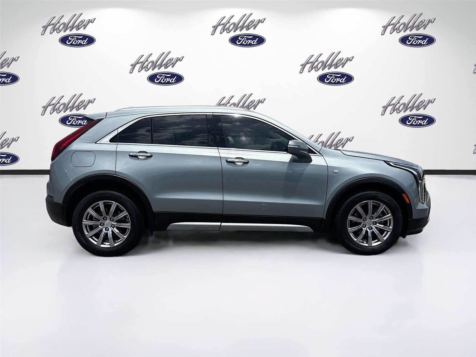 2023 Cadillac XT4 FWD Premium Luxury
