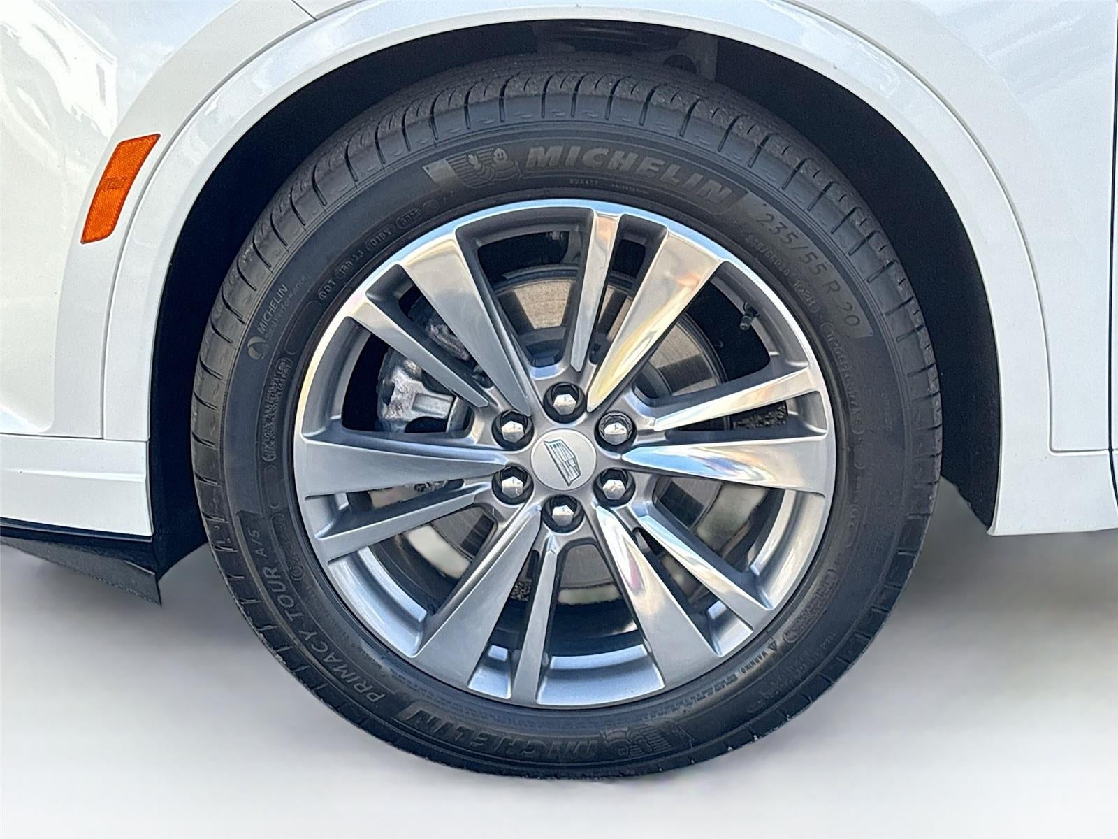 2021 Cadillac XT6 Premium Luxury