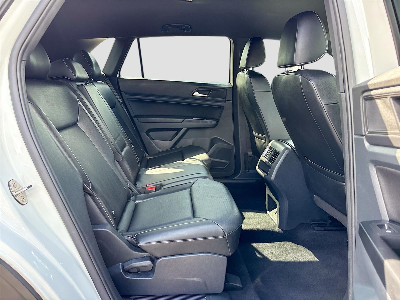 2020 Volkswagen Atlas Cross Sport 2.0T SE
