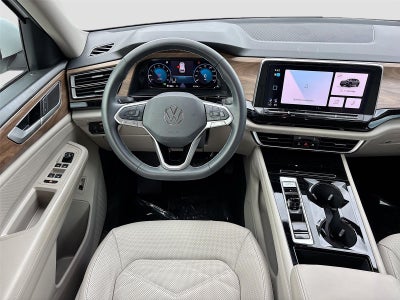 2024 Volkswagen Atlas 2.0T SE w/Technology