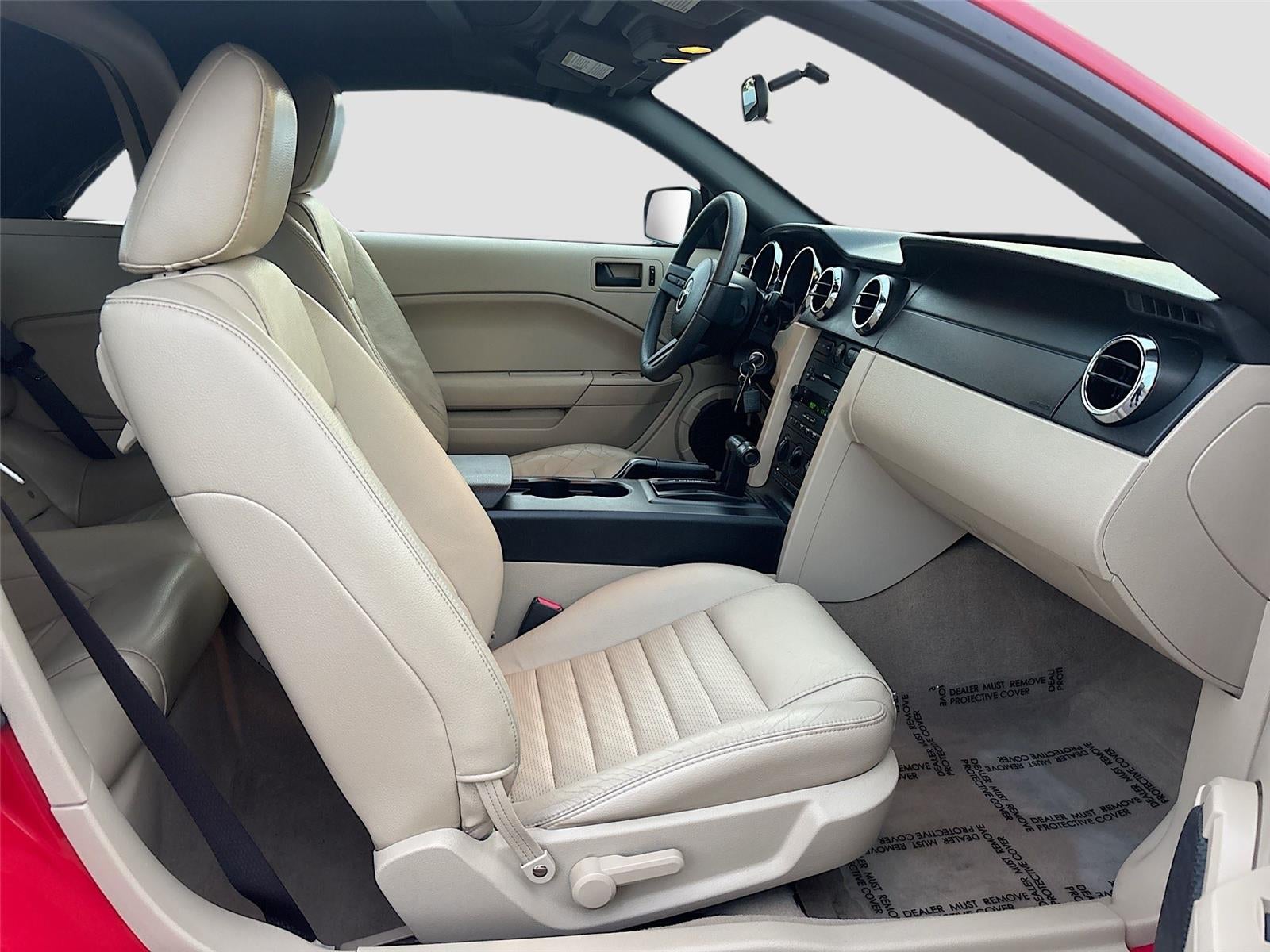 2005 Ford Mustang GT Premium