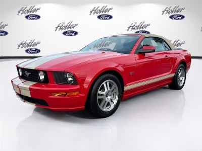 2005 Ford Mustang GT Premium