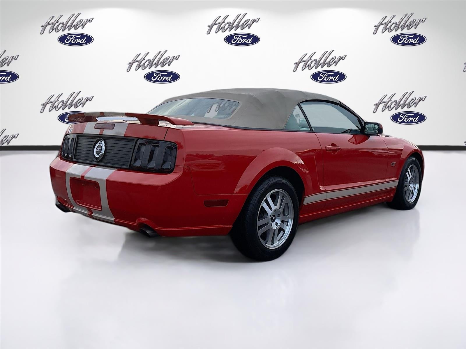 2005 Ford Mustang GT Premium