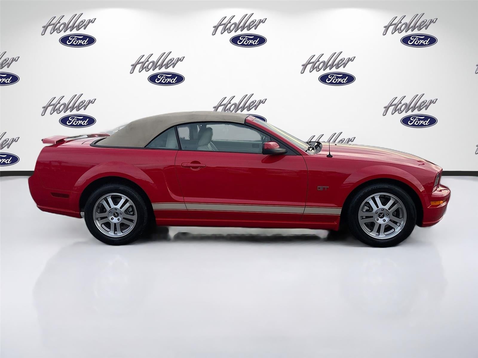 2005 Ford Mustang GT Premium