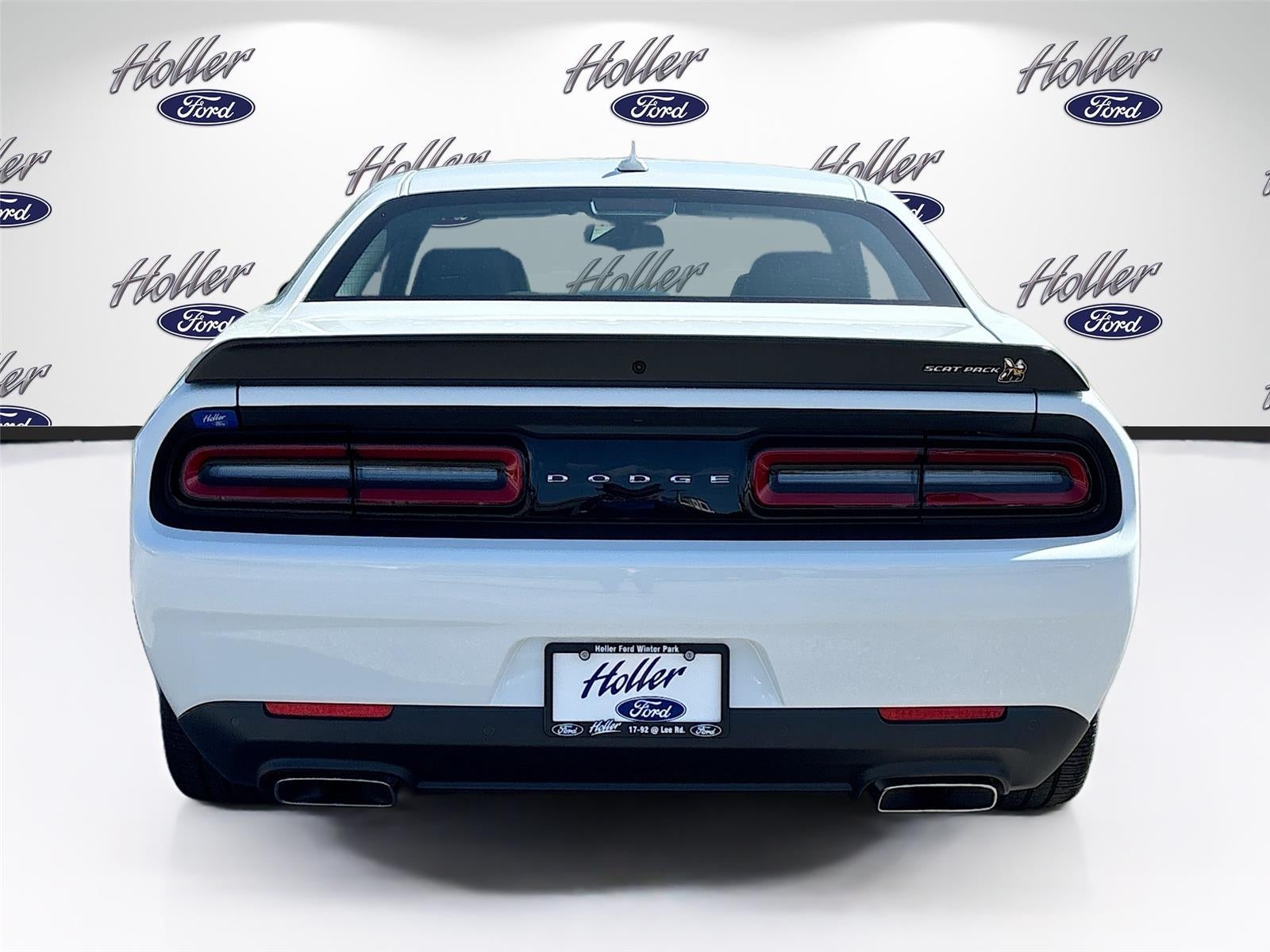 2022 Dodge Challenger R/T Scat Pack Widebody