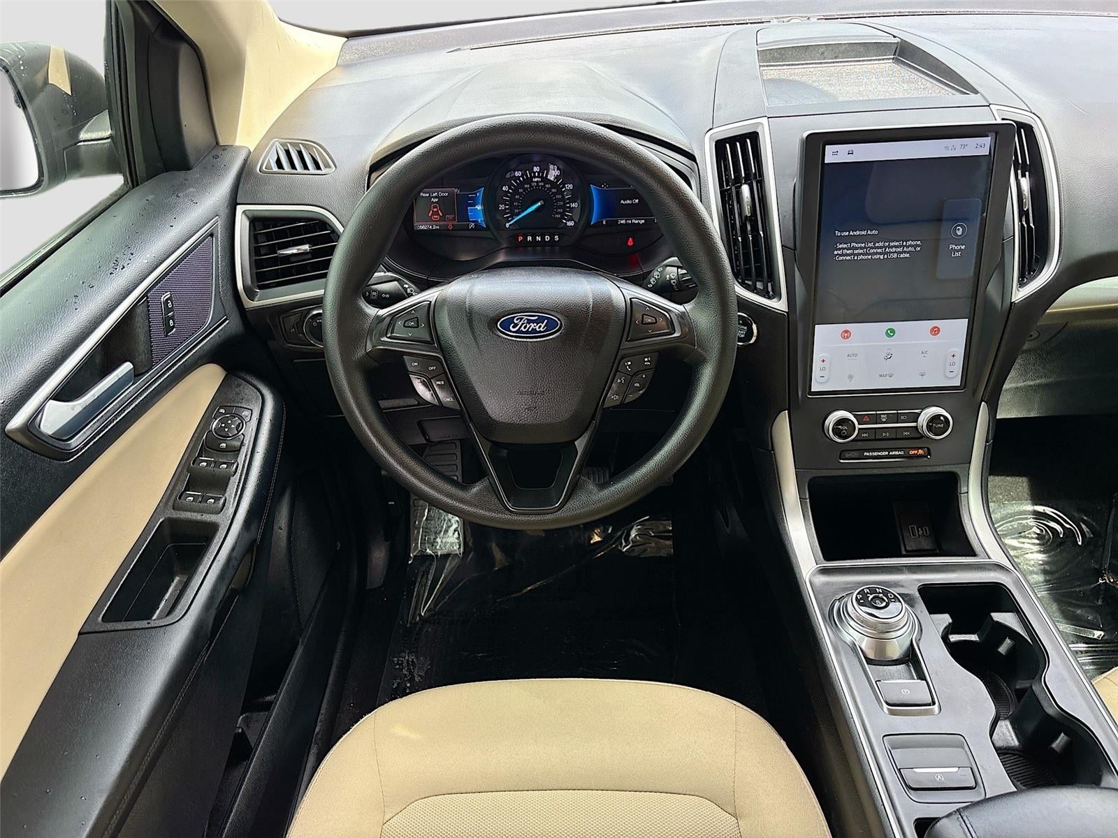 2022 Ford Edge SE