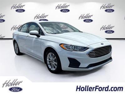 2020 Ford Fusion SE
