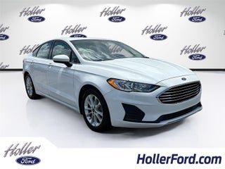 2020 Ford Fusion SE