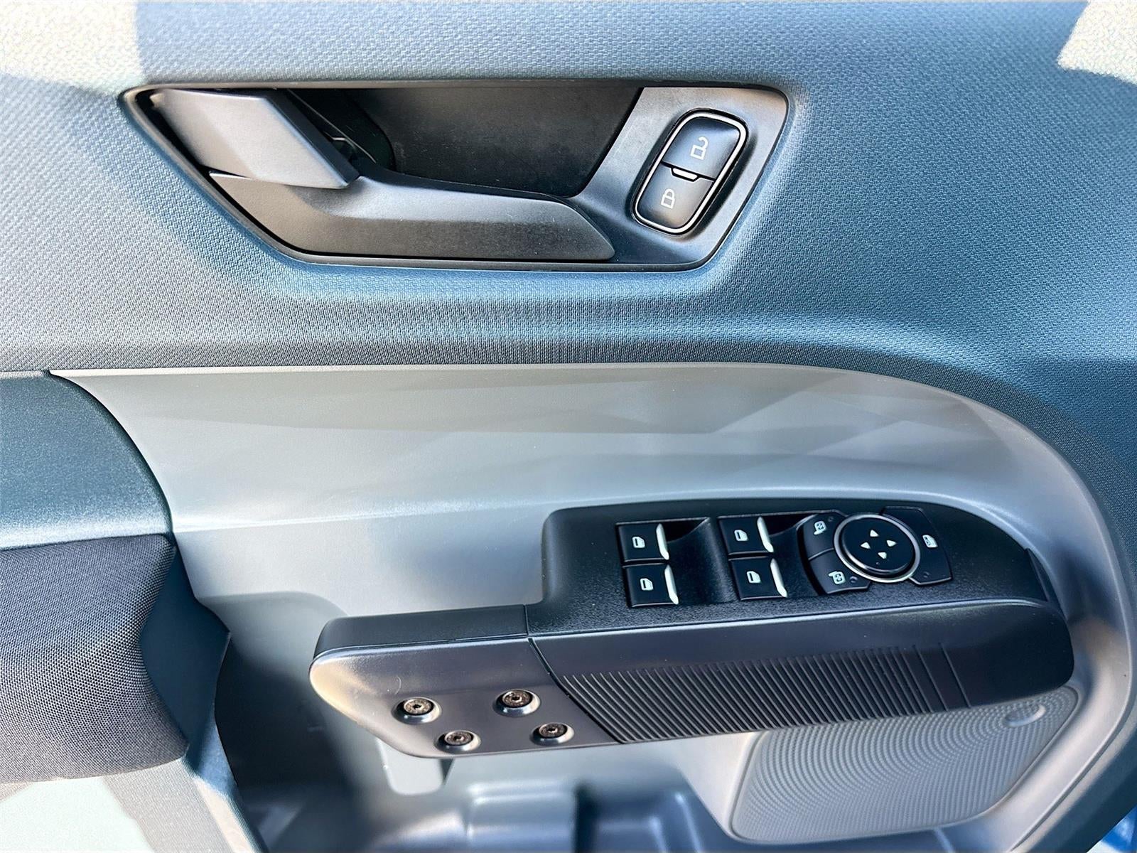 2024 Ford Maverick XL