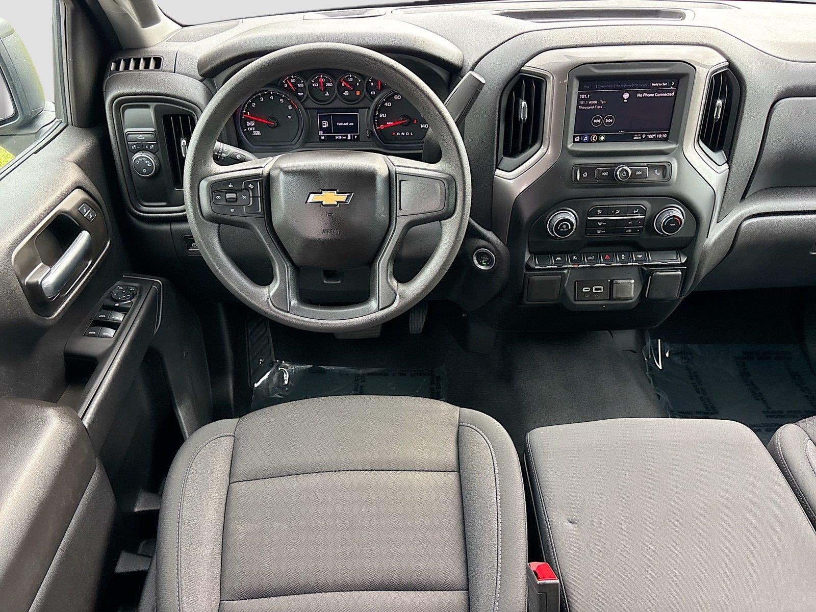 2025 Chevrolet Silverado 1500 Custom