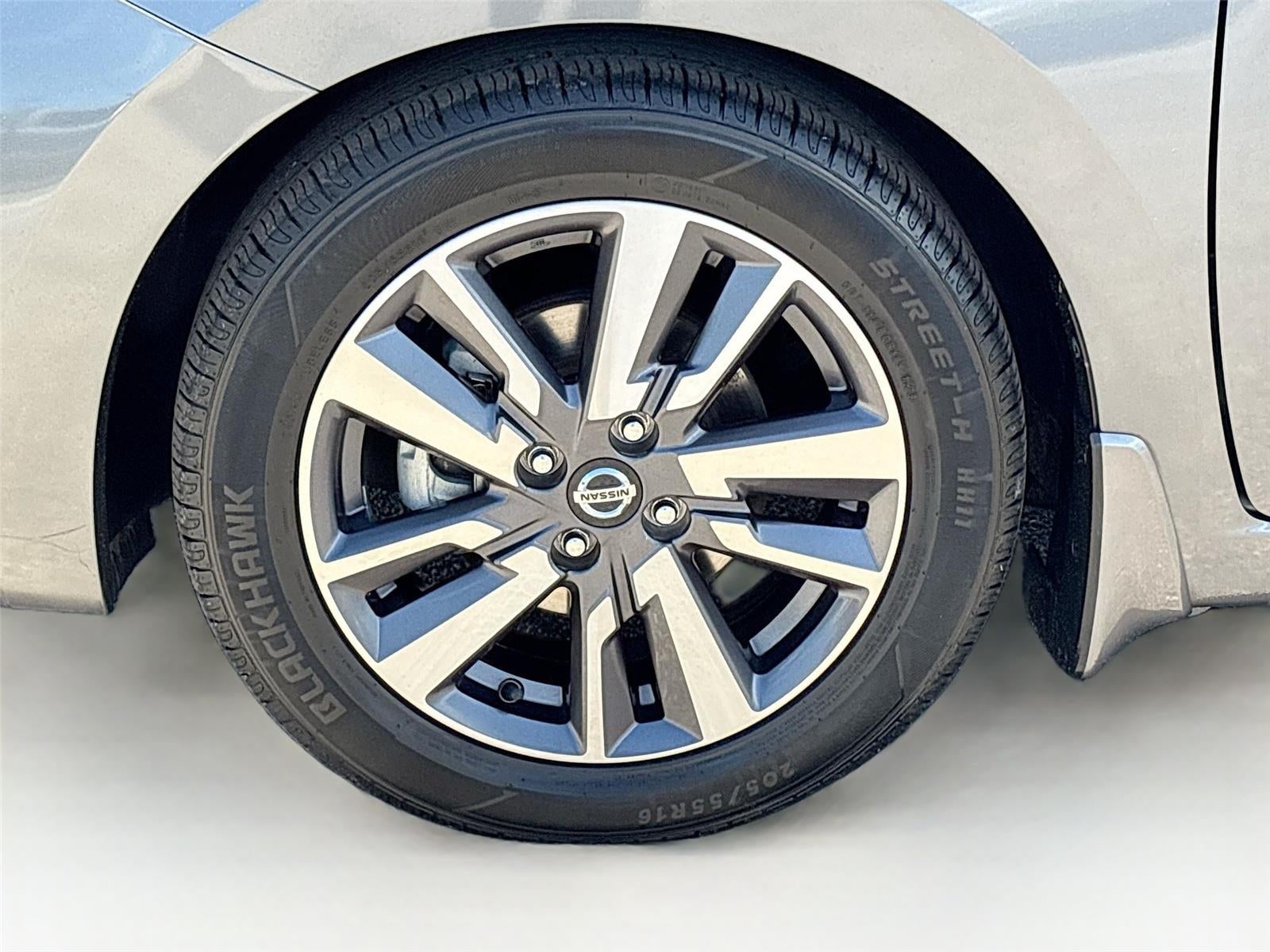 2020 Nissan Versa SV