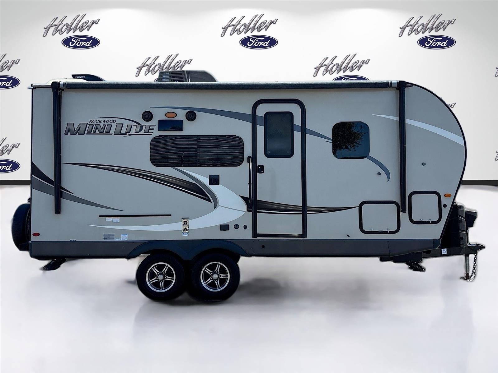 2020 ROCKWOOD TV Base