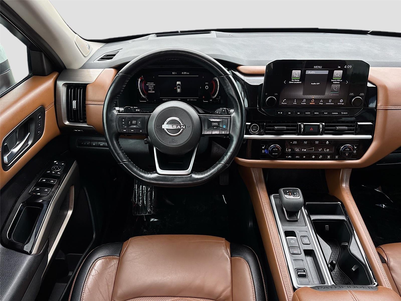 2022 Nissan Pathfinder Platinum