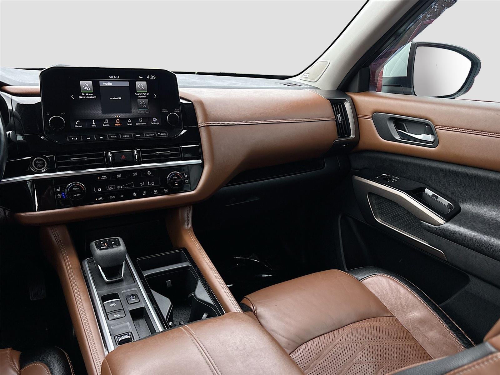 2022 Nissan Pathfinder Platinum