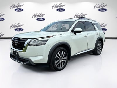 2022 Nissan Pathfinder Platinum