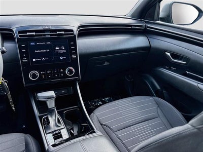 2024 Hyundai Santa Cruz SE