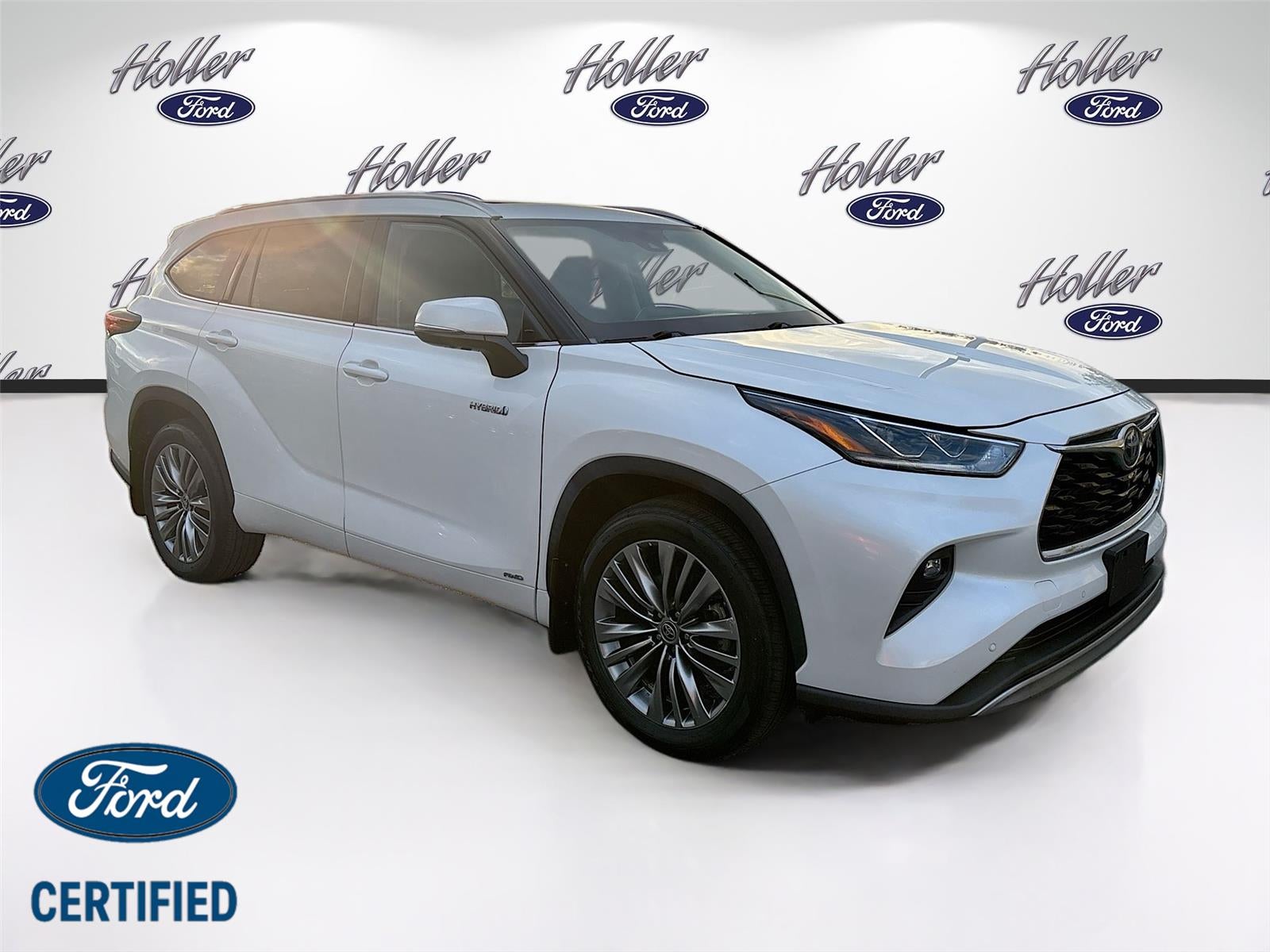 2021 Toyota Highlander Hybrid Platinum
