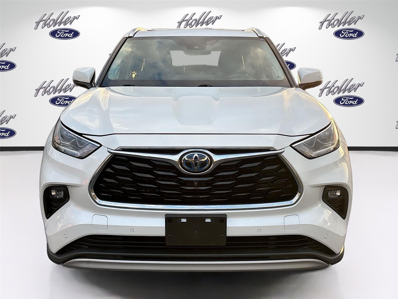 2021 Toyota Highlander Hybrid Platinum
