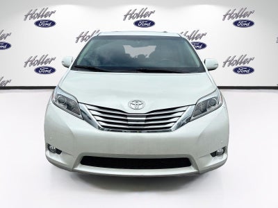 2017 Toyota Sienna Limited Premium 7-Passenger