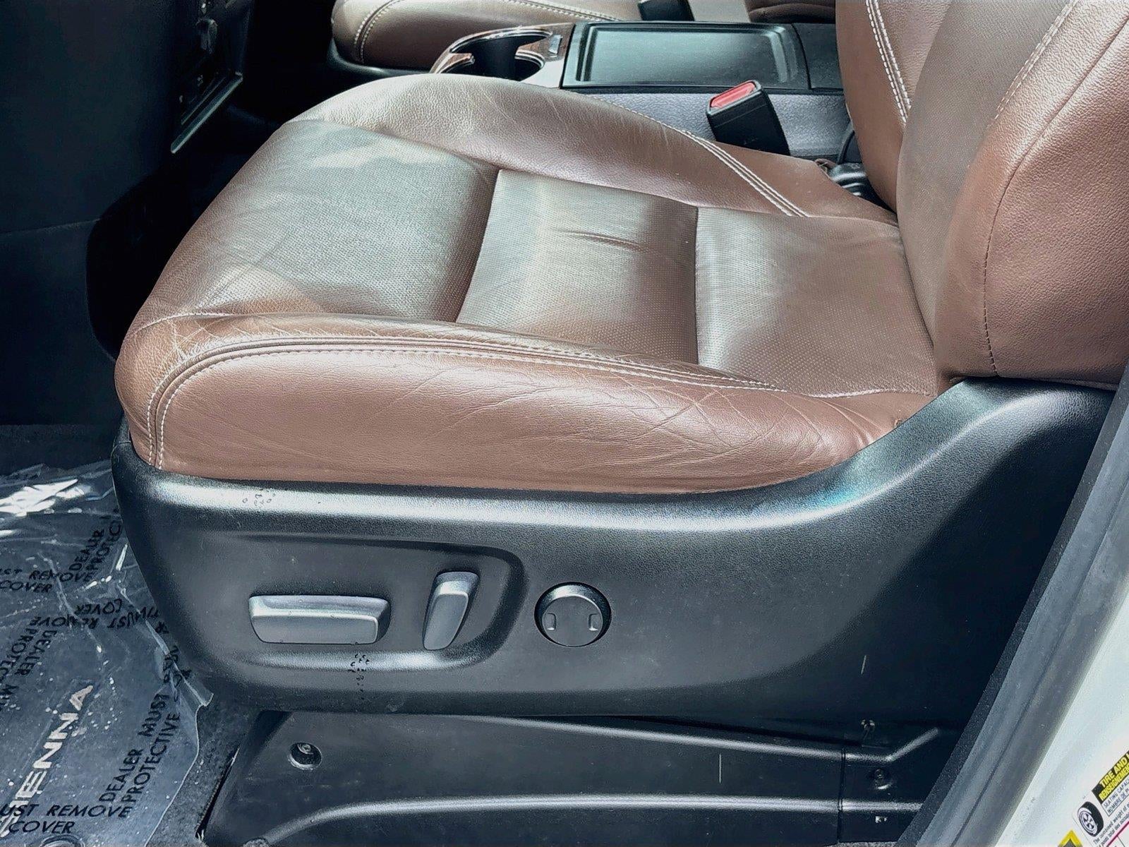2017 Toyota Sienna Limited Premium 7-Passenger