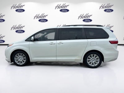 2017 Toyota Sienna Limited Premium 7-Passenger