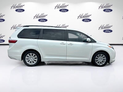 2017 Toyota Sienna Limited Premium 7-Passenger