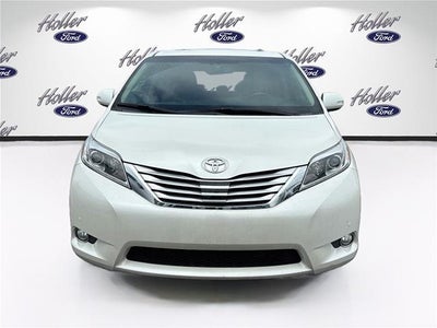 2017 Toyota Sienna Limited Premium 7-Passenger