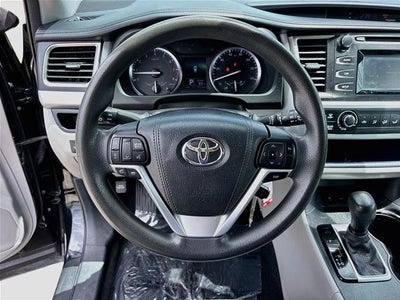 2015 Toyota Highlander LE