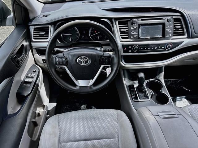 2015 Toyota Highlander LE