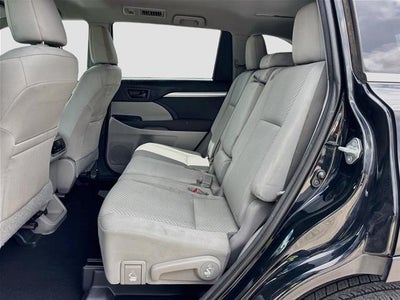 2015 Toyota Highlander LE