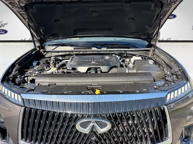 2025 INFINITI QX80 LUXE