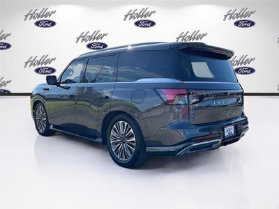 2025 INFINITI QX80 LUXE
