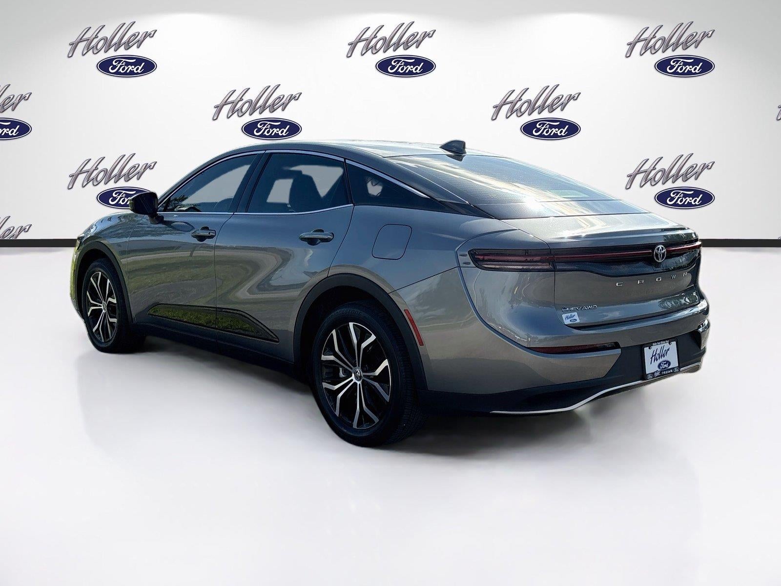 2024 Toyota Crown XLE