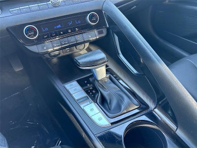 2022 Hyundai Elantra Limited