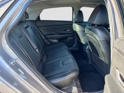 2022 Hyundai Elantra Limited