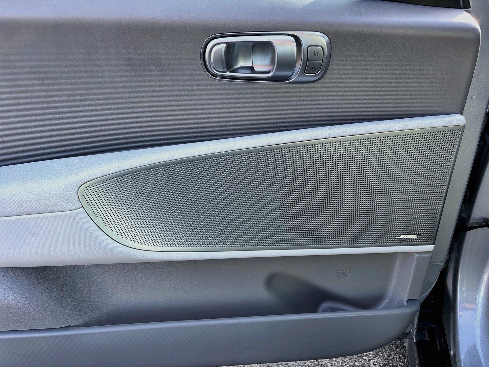 2025 Hyundai Ioniq 6 Limited