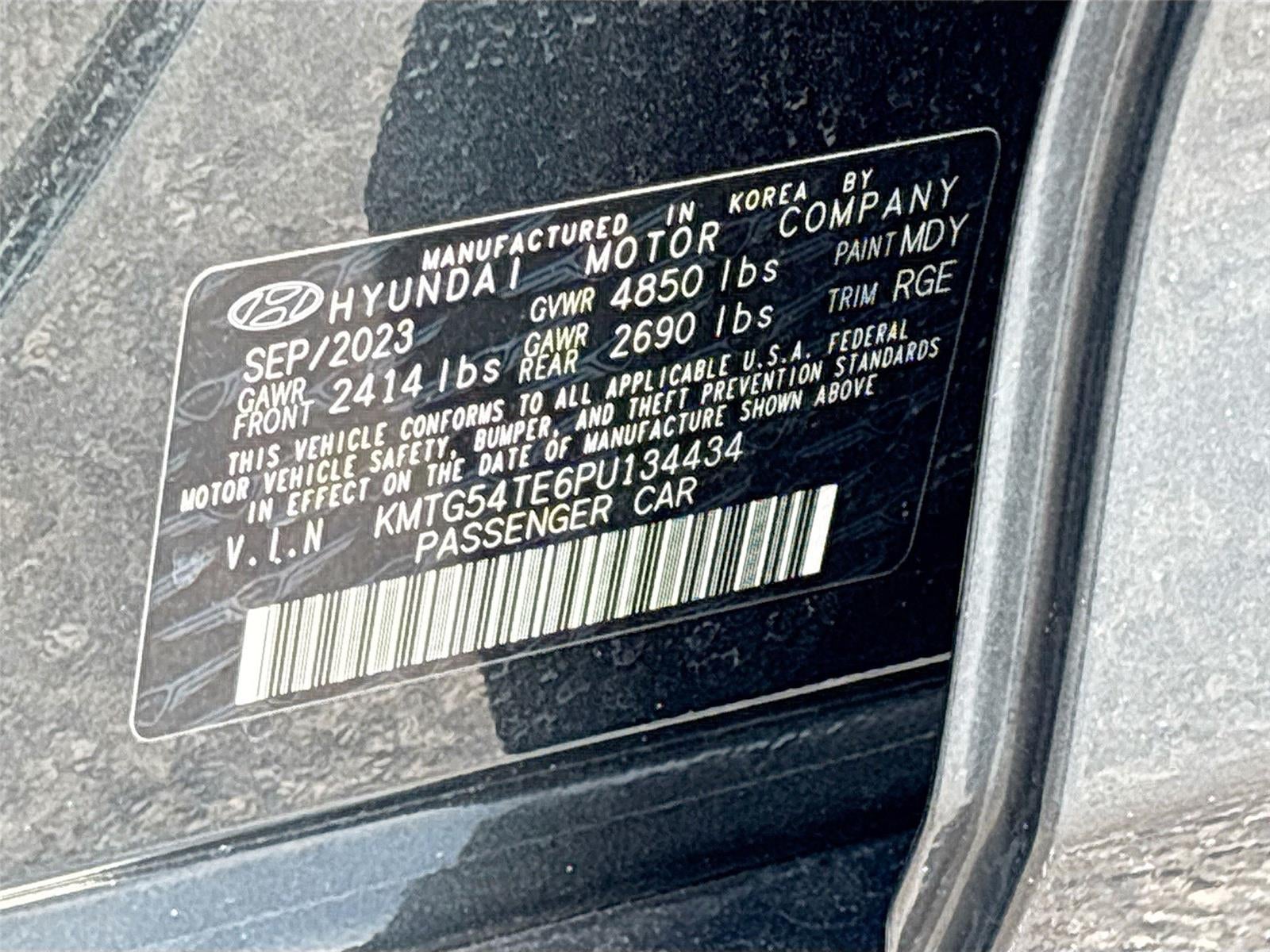 2023 Genesis G70 3.3T