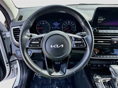 2023 Kia Seltos EX