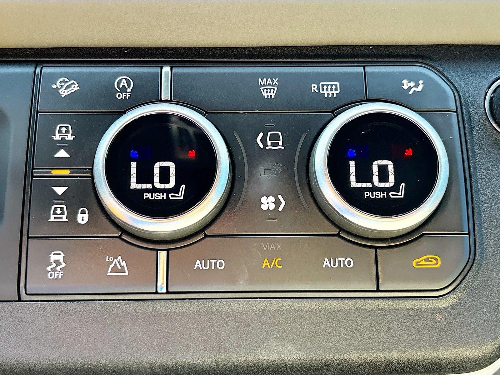 2024 Land Rover Defender X-Dynamic SE