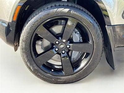 2024 Land Rover Defender X-Dynamic SE