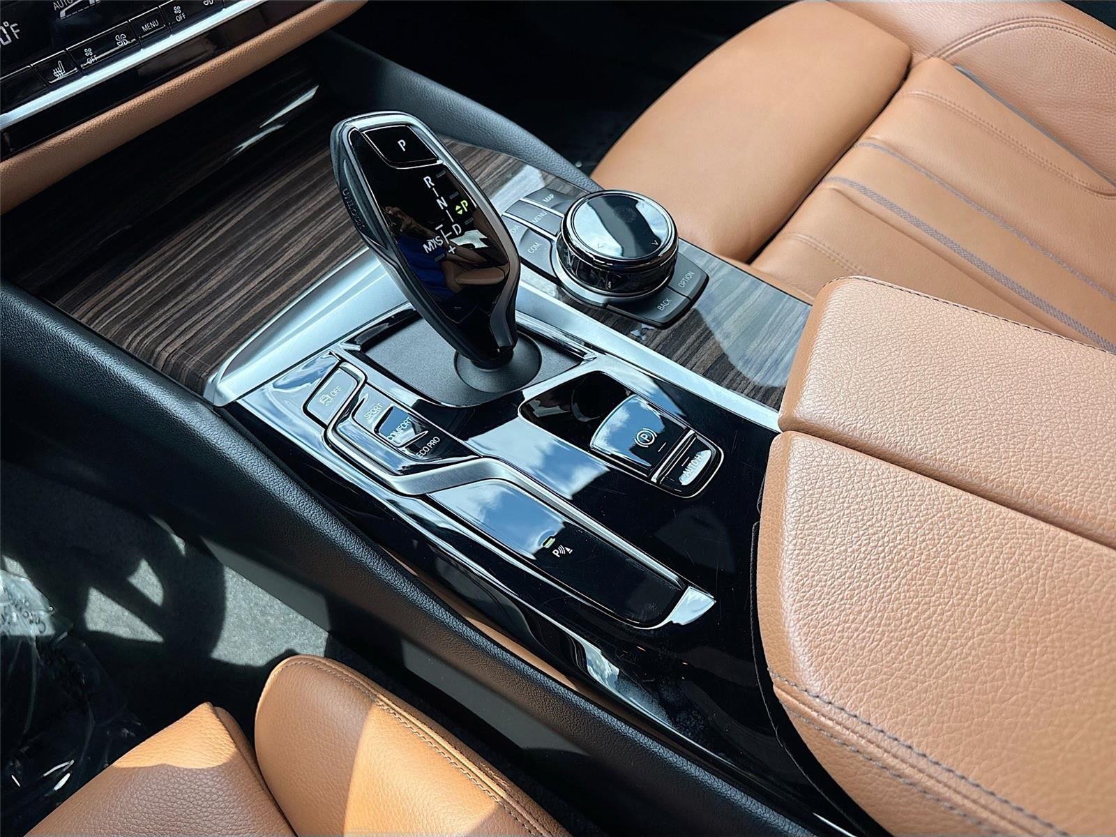 2022 BMW 5 Series 540i