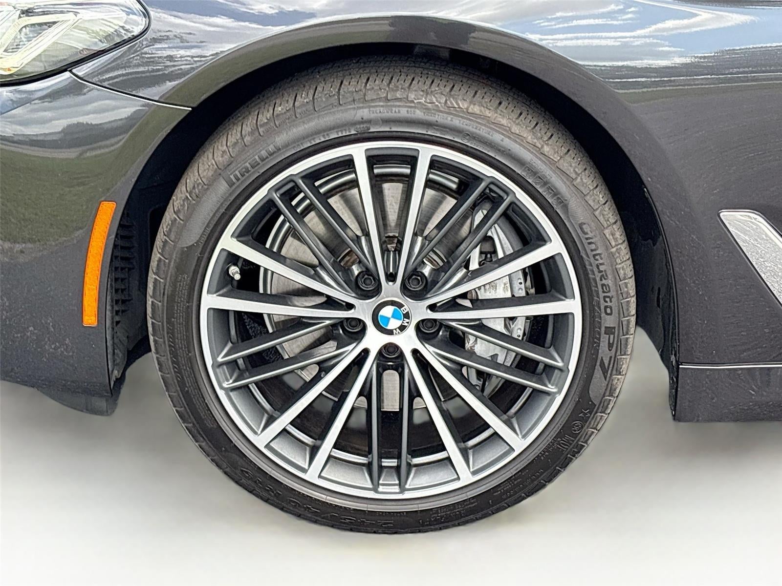 2022 BMW 5 Series 540i