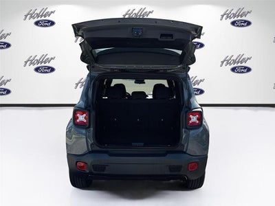 2022 Jeep Renegade Altitude