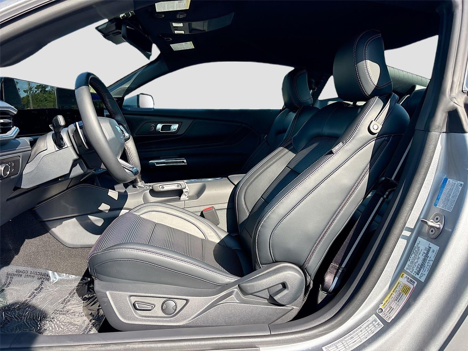 2025 Ford Mustang GT Premium RTR Spec 3