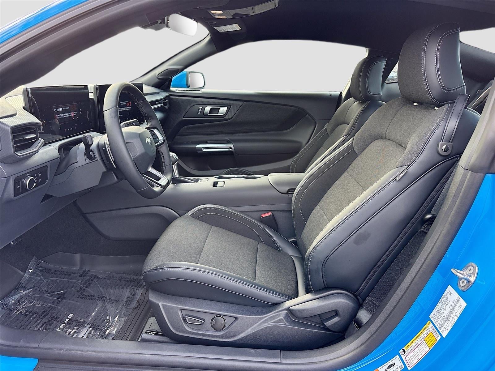 2026 Ford MUSTANG Base